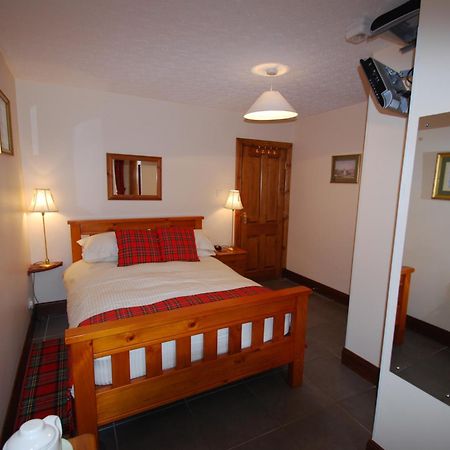 Dunlichity House Bed And Breakfast Инвернес Екстериор снимка