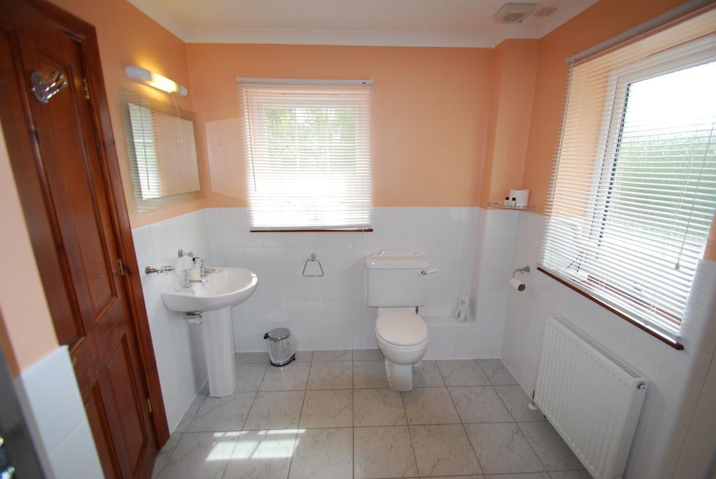 Dunlichity House Bed And Breakfast Инвернес Стая снимка