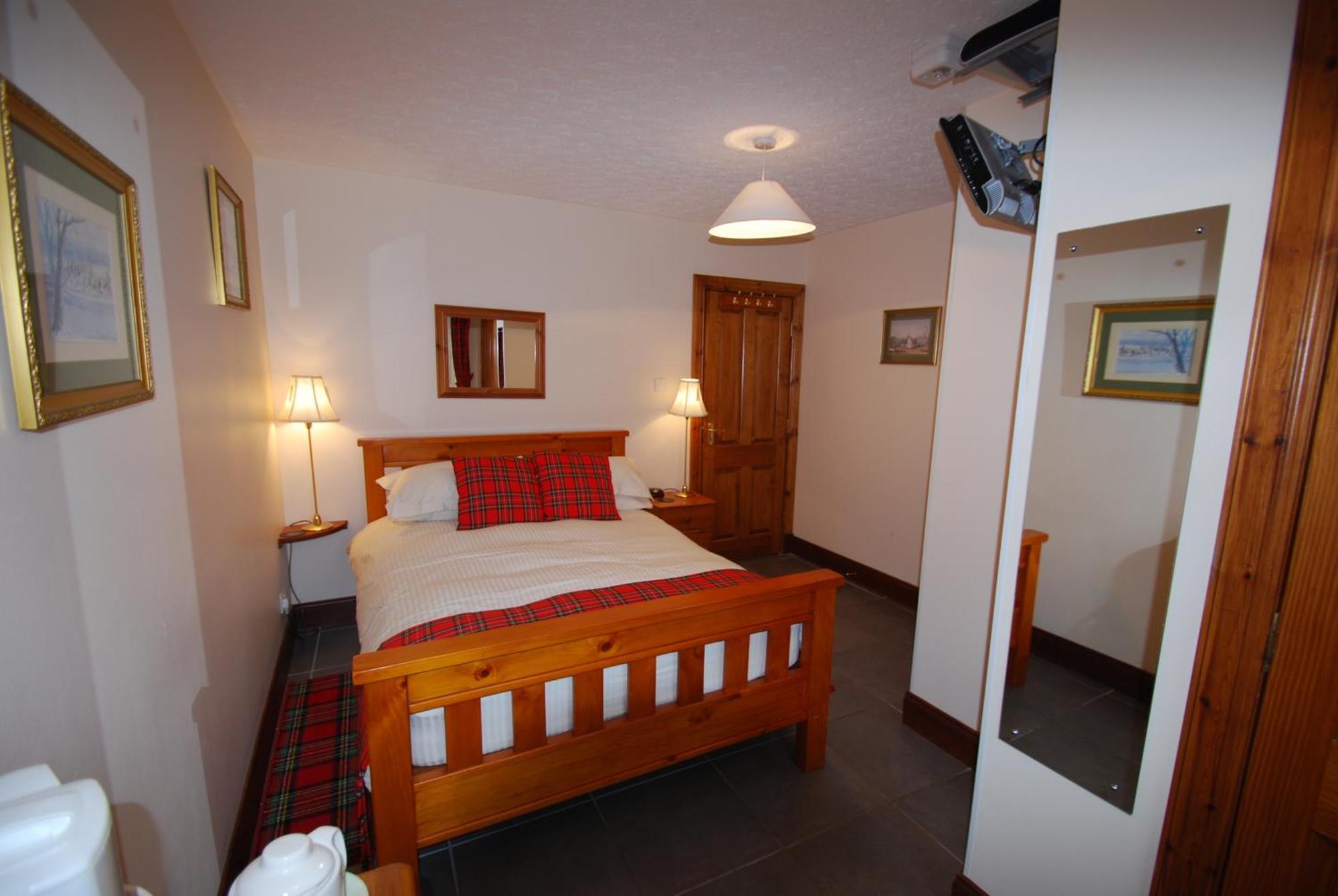 Dunlichity House Bed And Breakfast Инвернес Екстериор снимка