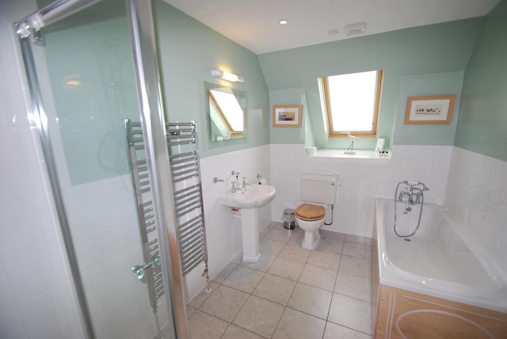 Dunlichity House Bed And Breakfast Инвернес Стая снимка