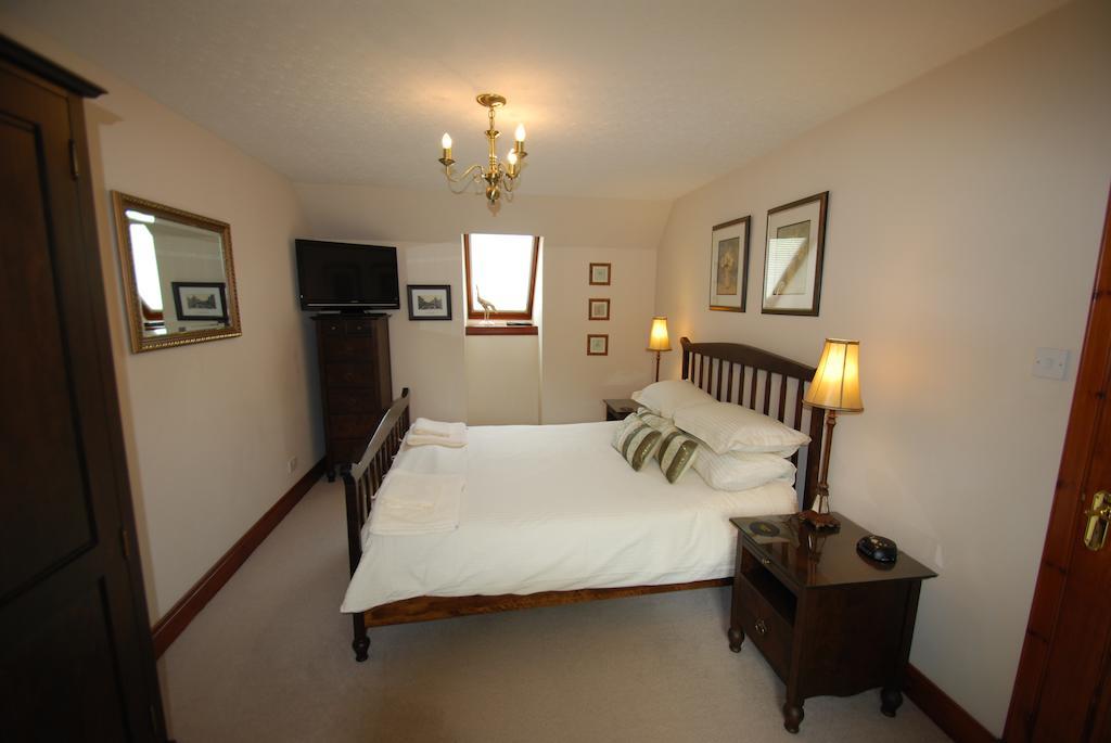 Dunlichity House Bed And Breakfast Инвернес Стая снимка